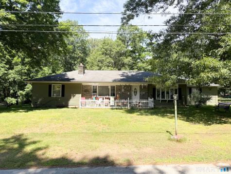 10 Stanley Drive Plainfield CT 06354