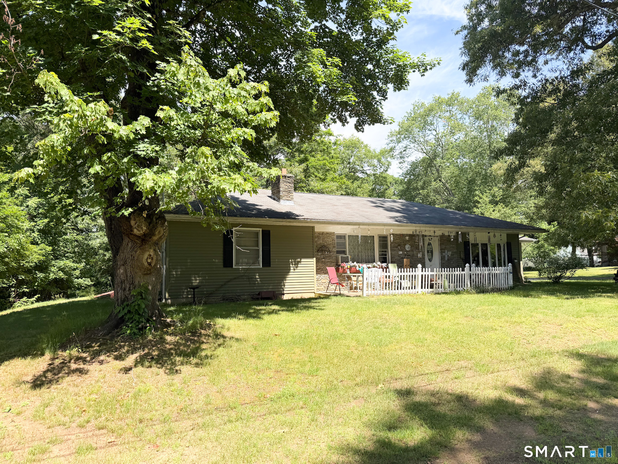 10 Stanley Drive Plainfield CT 06354