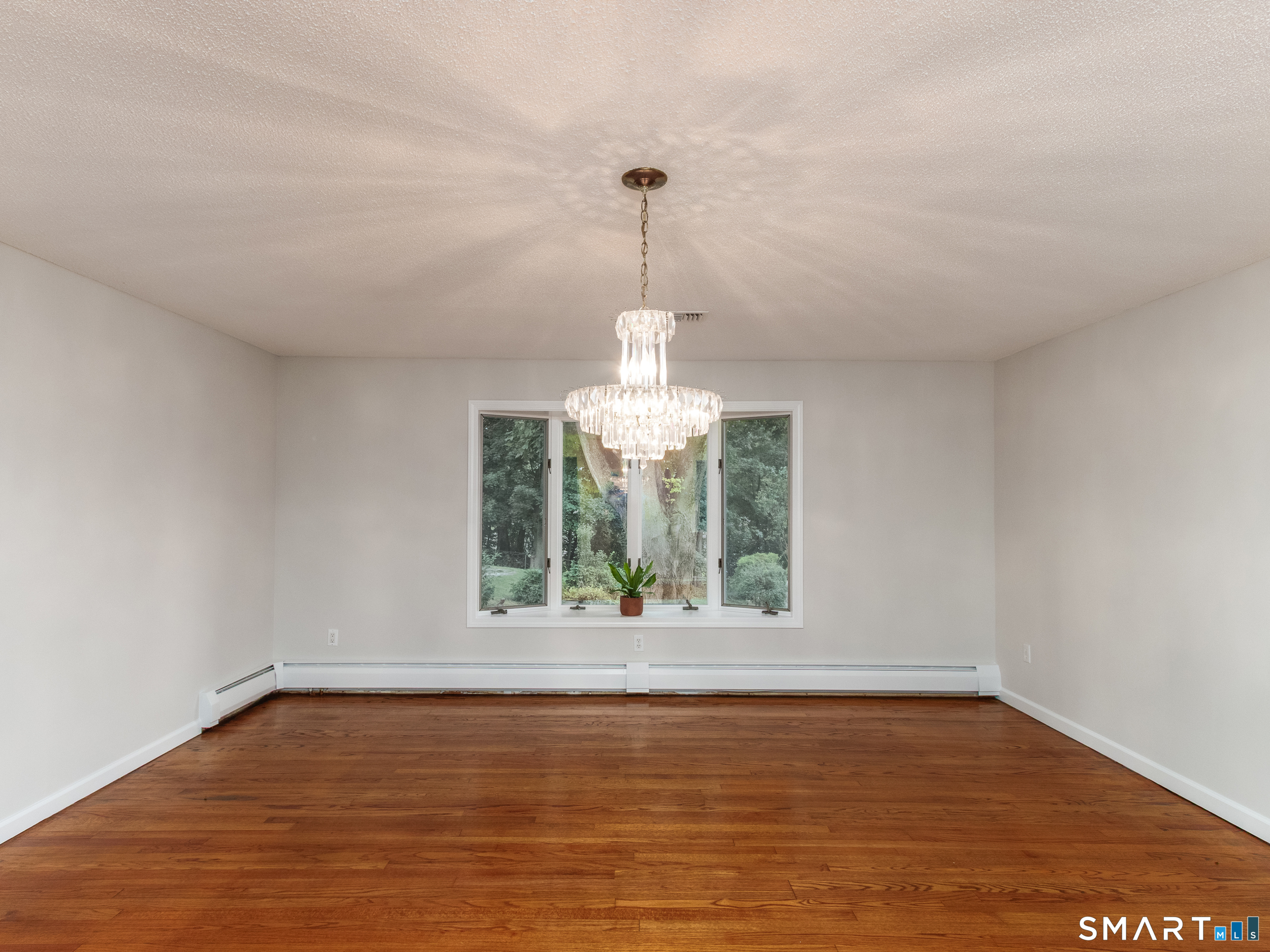 37 Salem Drive Newington CT 06111
