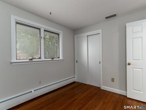 37 Salem Drive Newington CT 06111