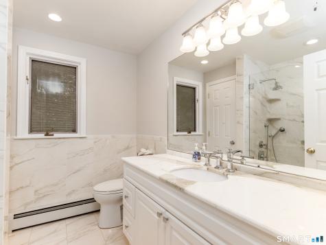 37 Salem Drive Newington CT 06111