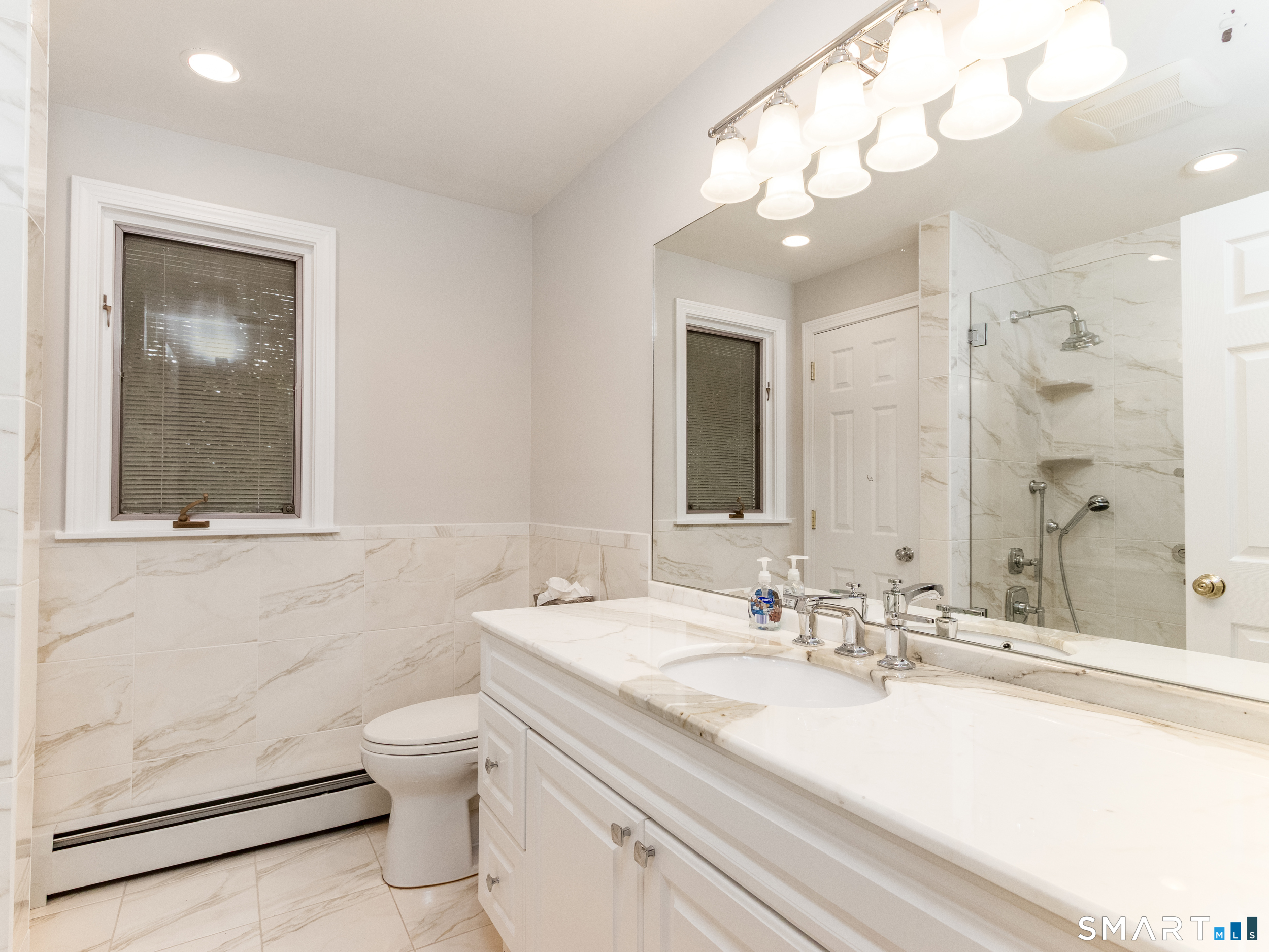 37 Salem Drive Newington CT 06111