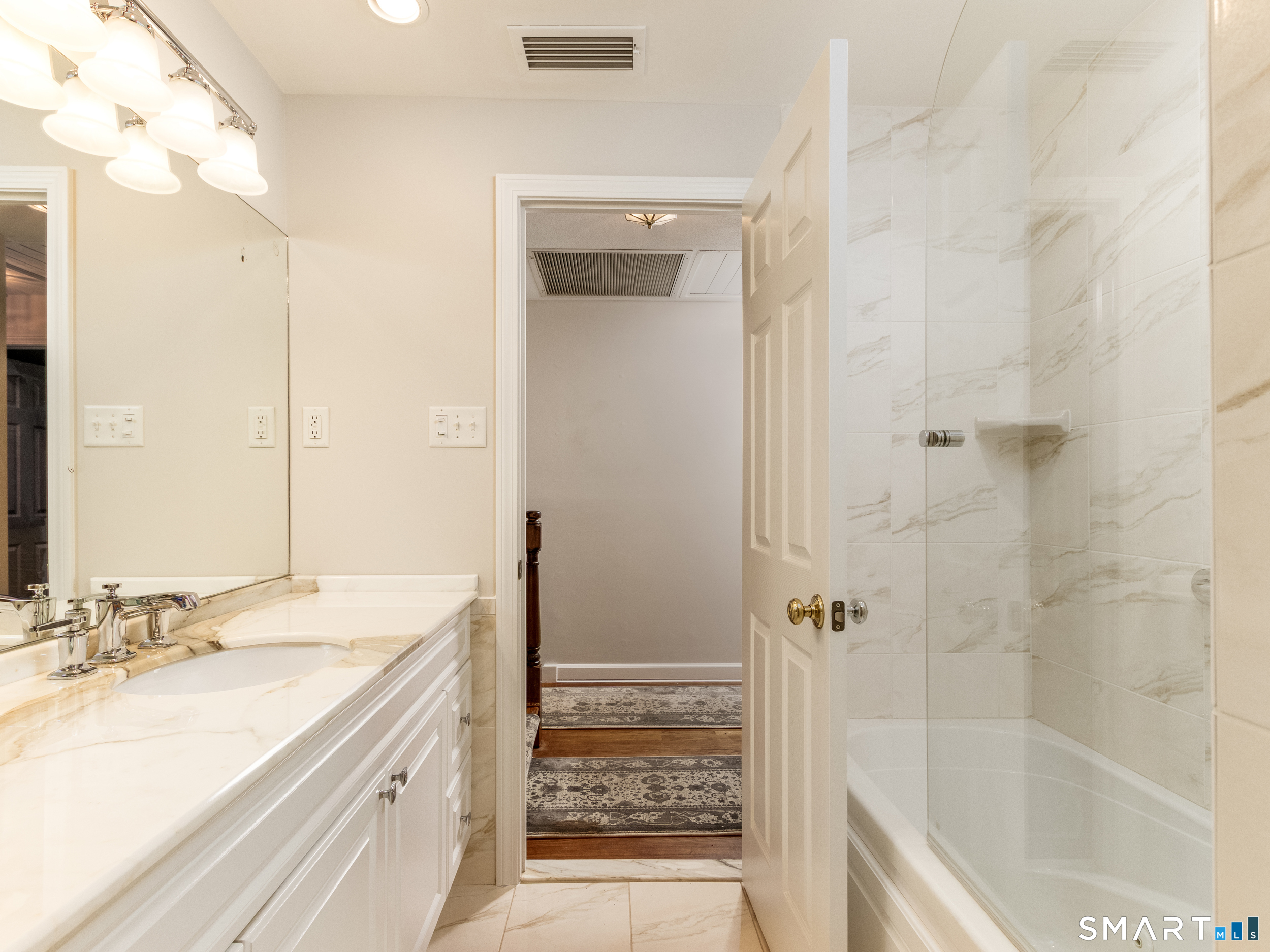 37 Salem Drive Newington CT 06111