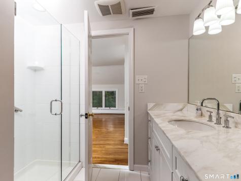 37 Salem Drive Newington CT 06111