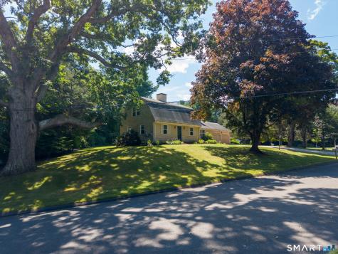 18 Partridge Lane Essex CT 06426