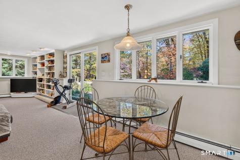 814 Amity Road Bethany CT 06524