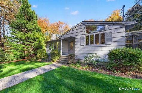814 Amity Road Bethany CT 06524
