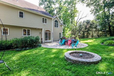 4 Mia Bella Drive New Milford CT 06776