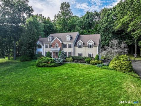 4 Mia Bella Drive New Milford CT 06776