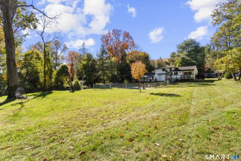 22 Algonquin Road Norwalk CT 06851