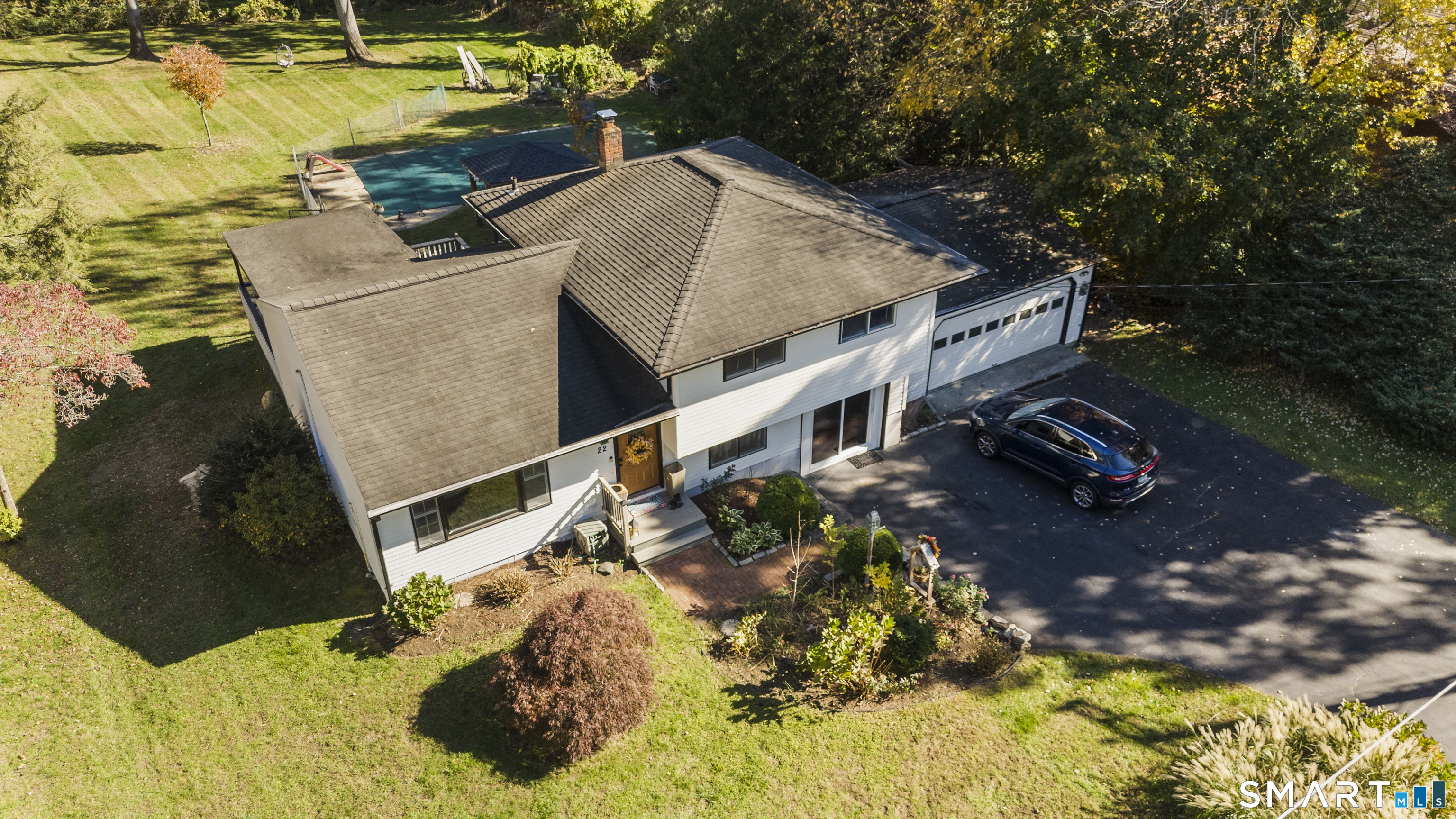 22 Algonquin Road Norwalk CT 06851
