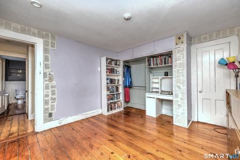 186 Jones Hill Road West Haven CT 06516