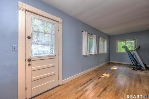 186 Jones Hill Road West Haven CT 06516