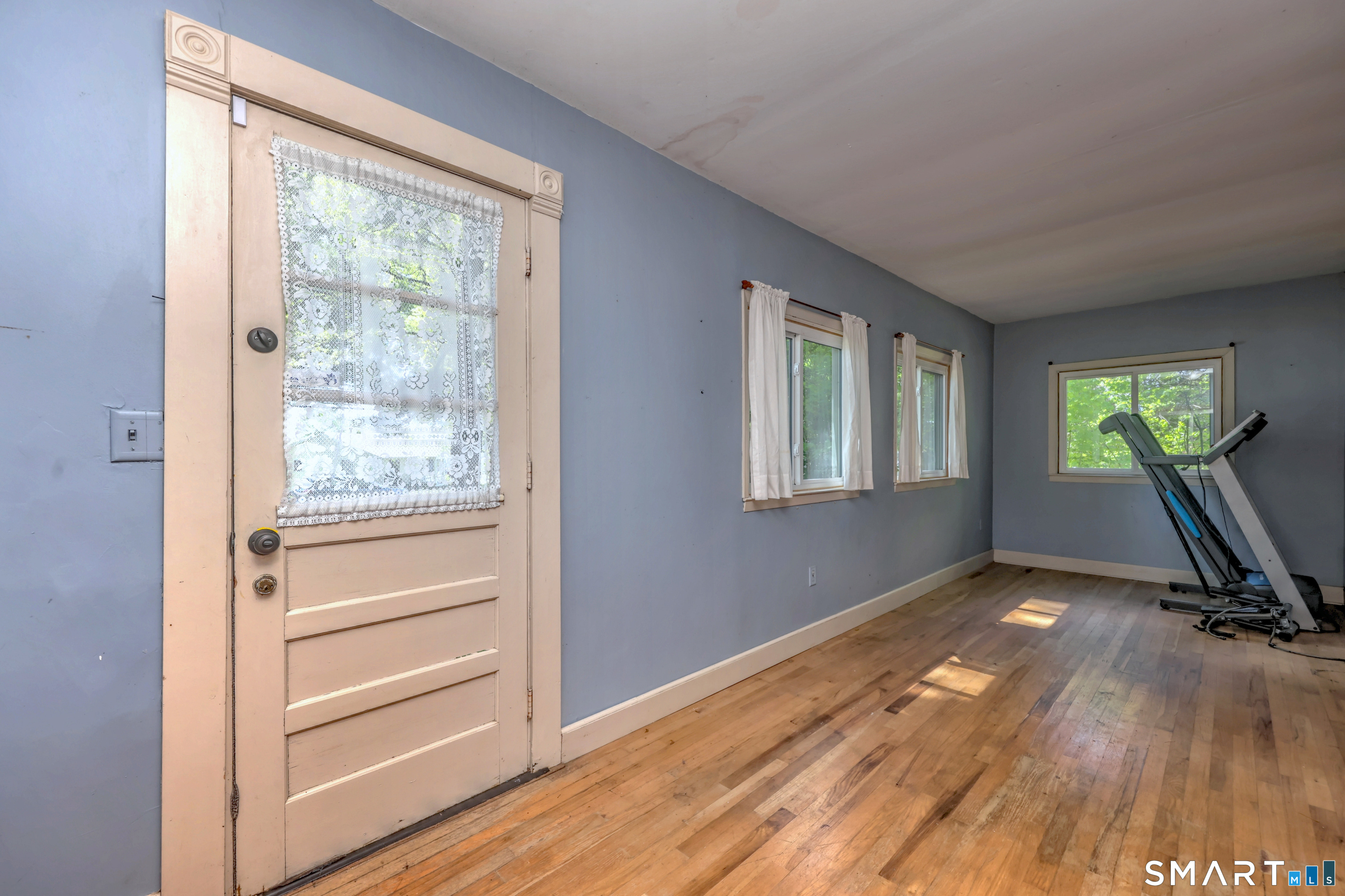 186 Jones Hill Road West Haven CT 06516