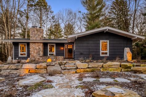 25 Cedar Road Woodbridge CT 06525