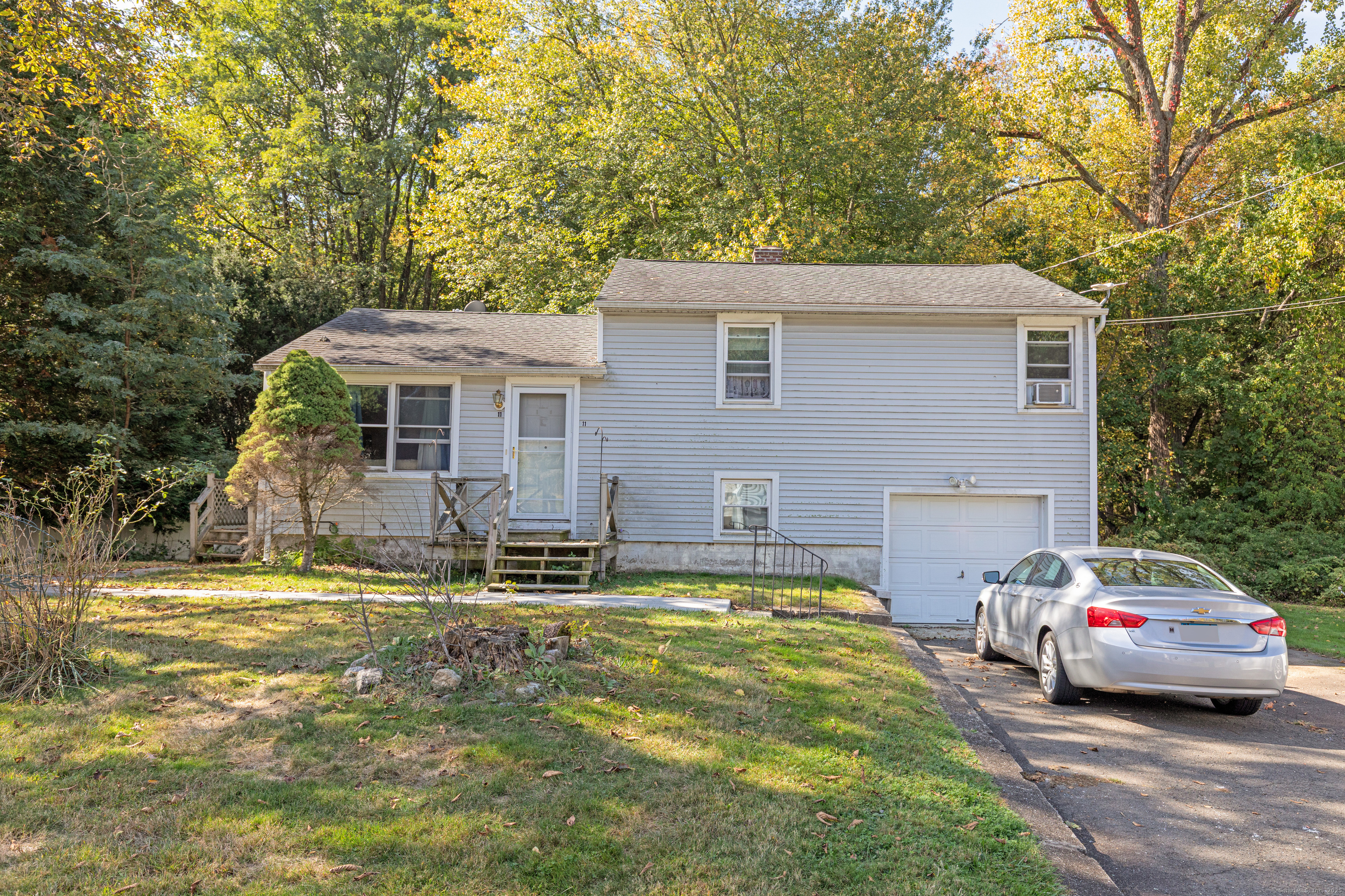 11 Sheasby Road Ansonia CT 06401