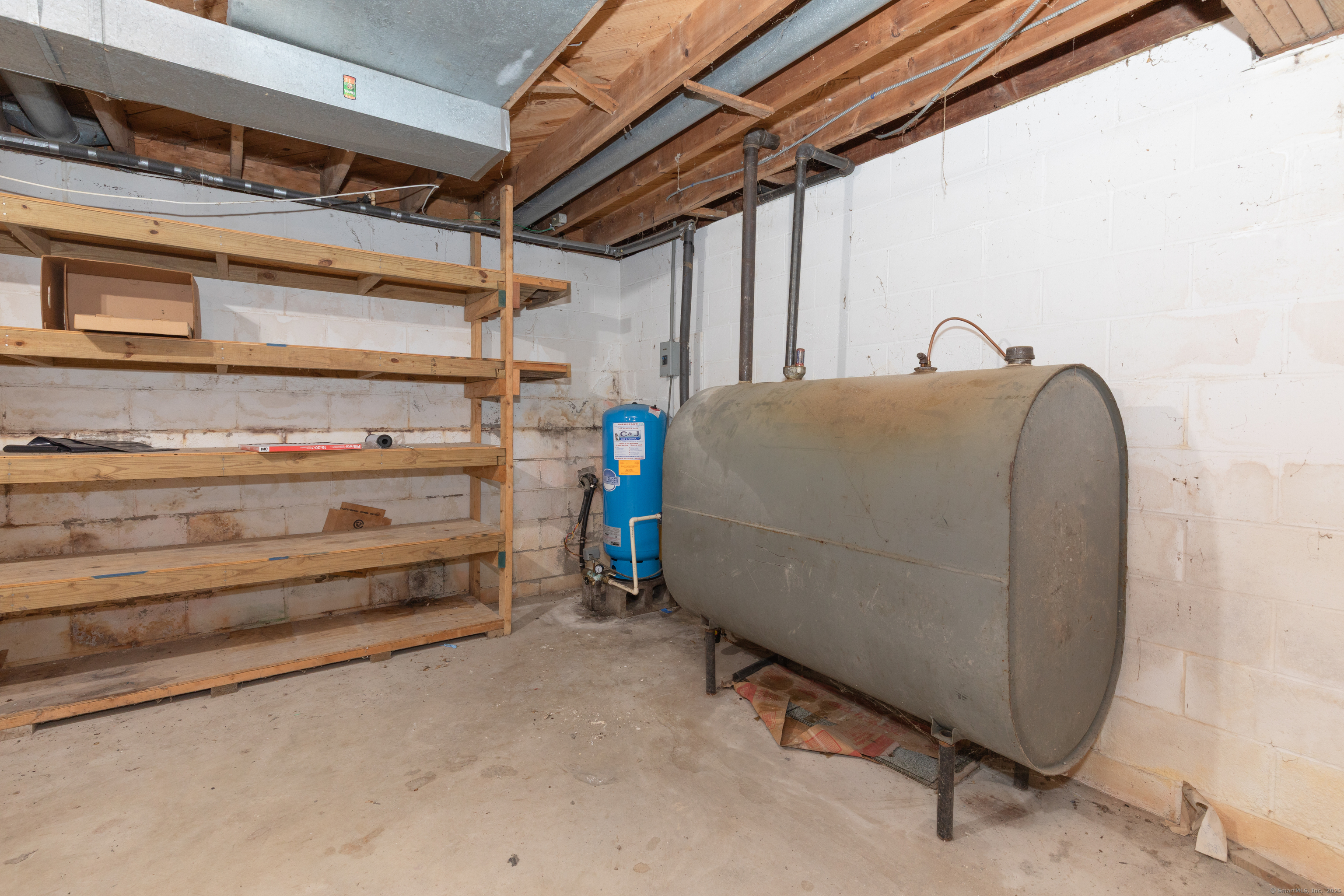 11 Sheasby Road Ansonia CT 06401