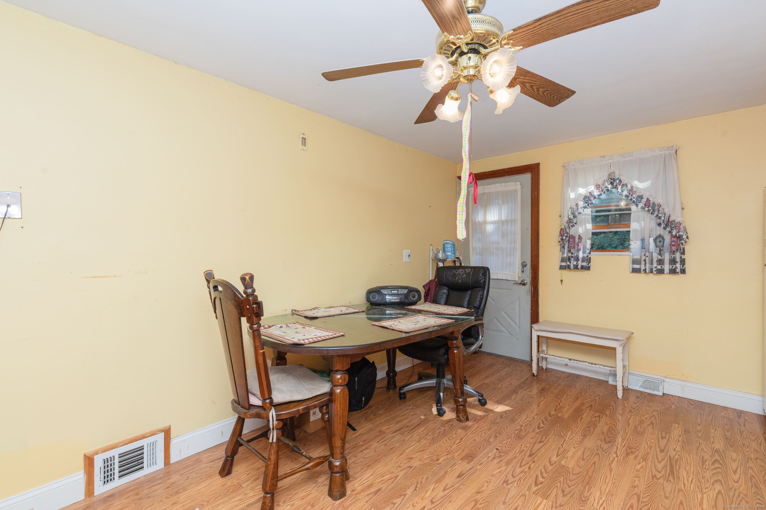 11 Sheasby Road Ansonia CT 06401