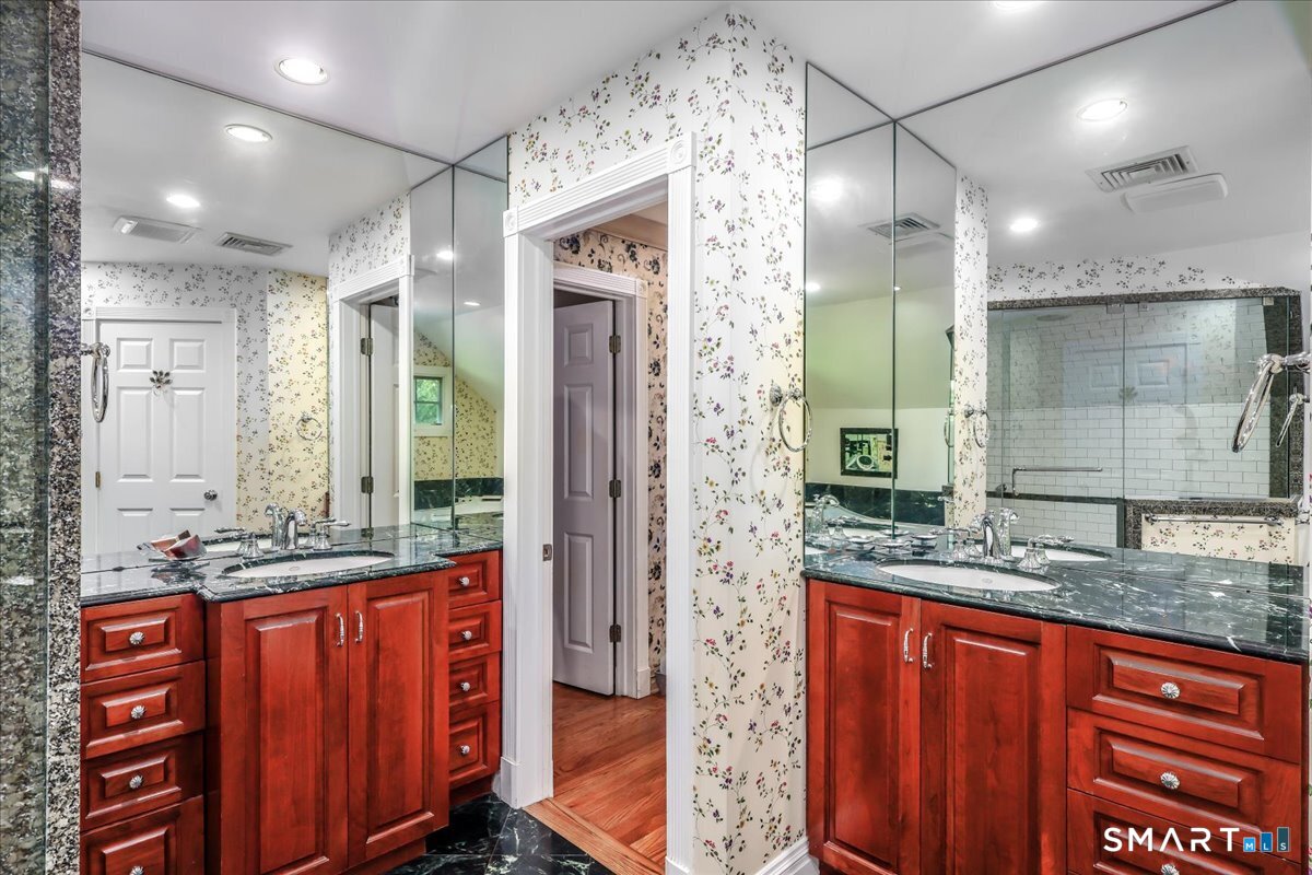 140 Labbance Lane Fairfield CT 06824