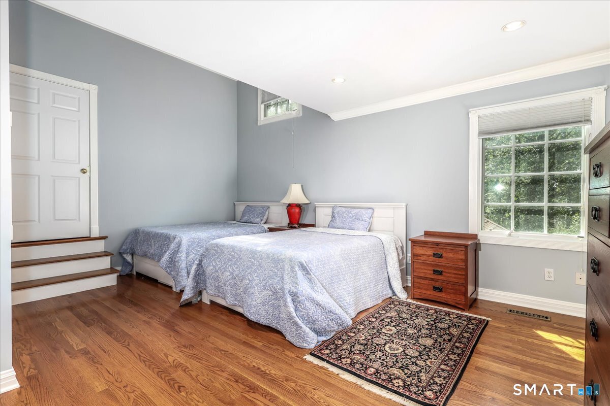 140 Labbance Lane Fairfield CT 06824