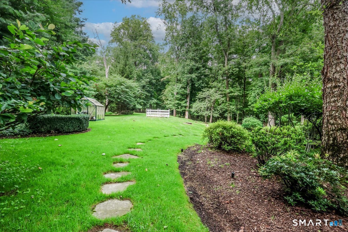 140 Labbance Lane Fairfield CT 06824