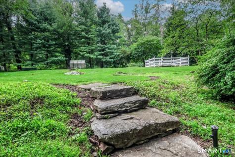 140 Labbance Lane Fairfield CT 06824