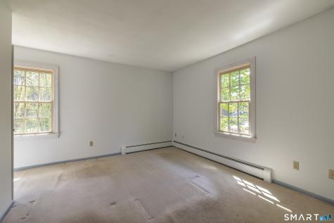 179 Walnut Tree Hill Road Newtown CT 06482