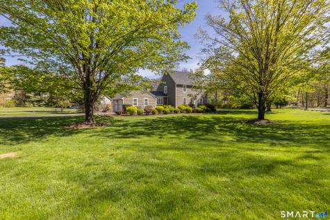 179 Walnut Tree Hill Road Newtown CT 06482