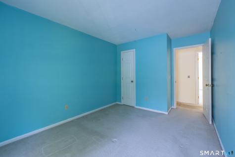 179 Walnut Tree Hill Road Newtown CT 06482