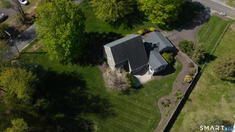 179 Walnut Tree Hill Road Newtown CT 06482