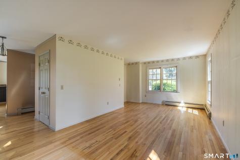 179 Walnut Tree Hill Road Newtown CT 06482