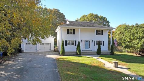 26 Colonial Drive Waterford CT 06385