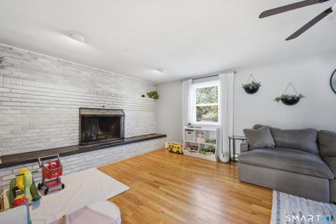 26 Colonial Drive Waterford CT 06385