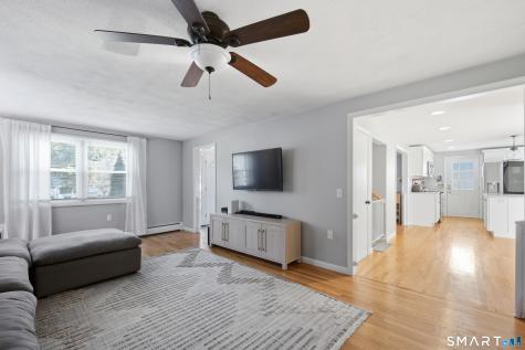 26 Colonial Drive Waterford CT 06385