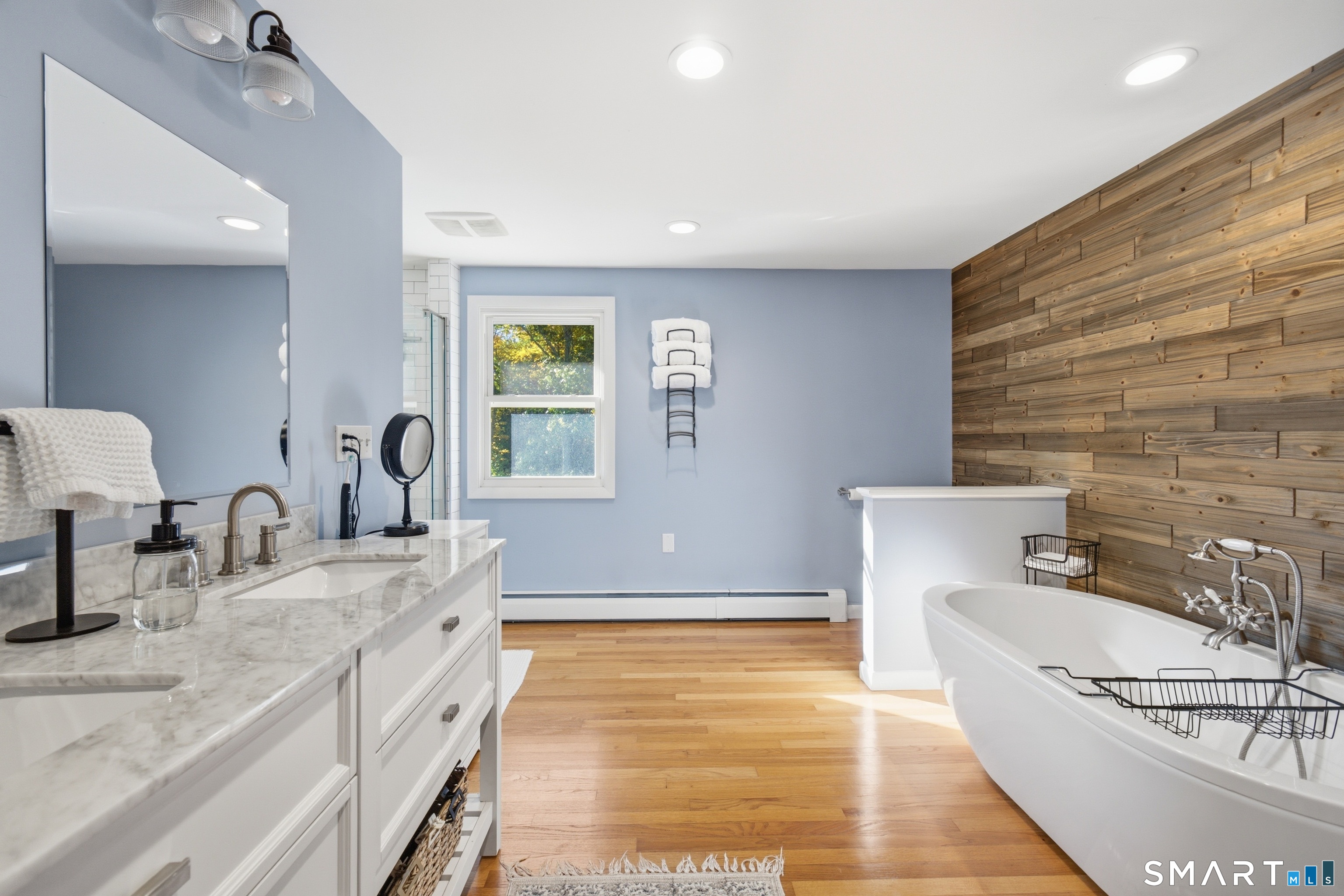 26 Colonial Drive Waterford CT 06385