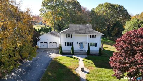 26 Colonial Drive Waterford CT 06385