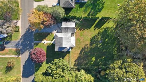 26 Colonial Drive Waterford CT 06385