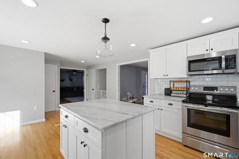 26 Colonial Drive Waterford CT 06385