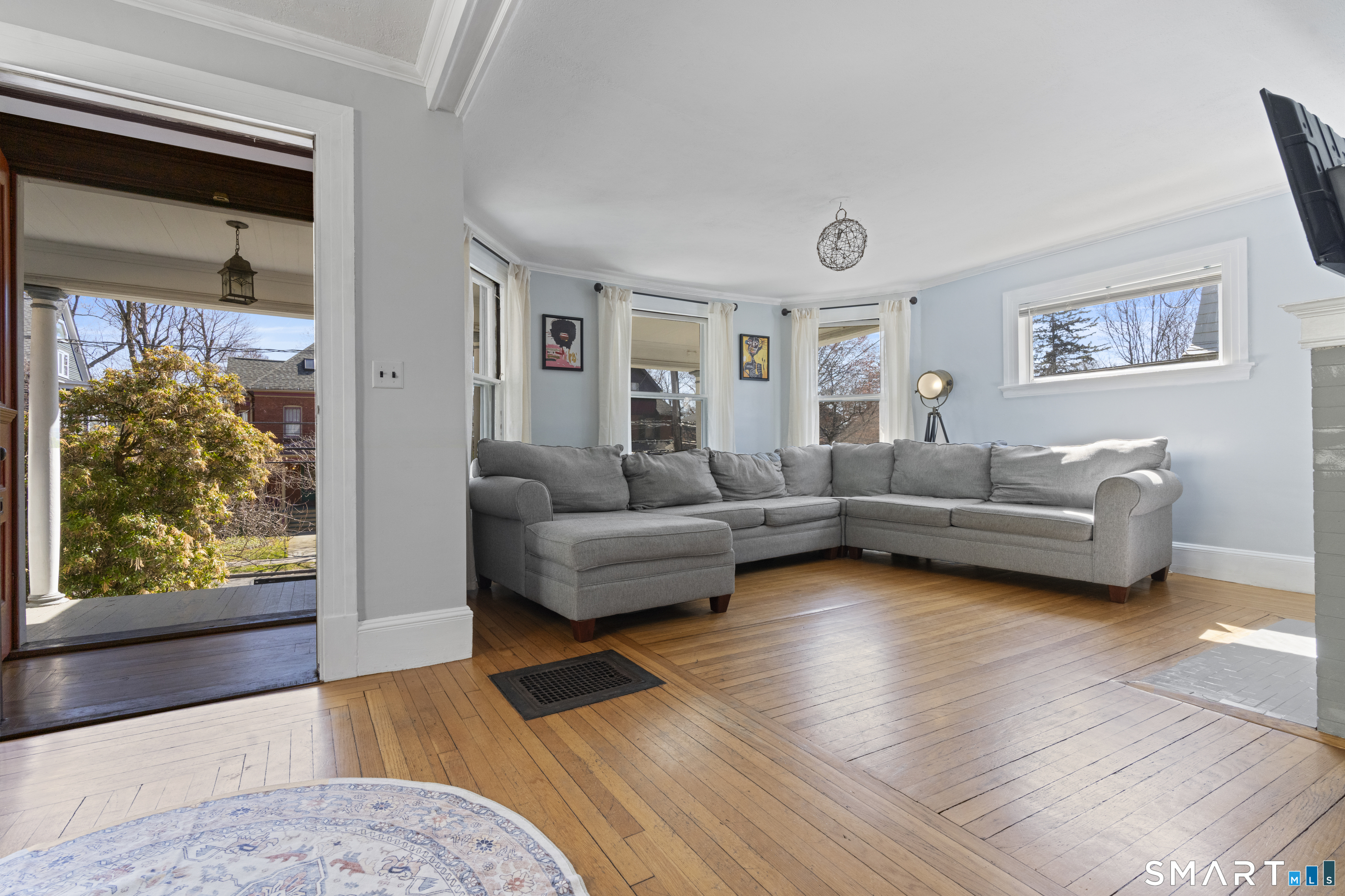 83 Kenyon Street Hartford CT 06105