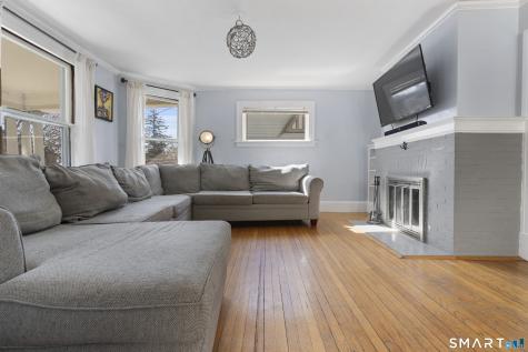 83 Kenyon Street Hartford CT 06105
