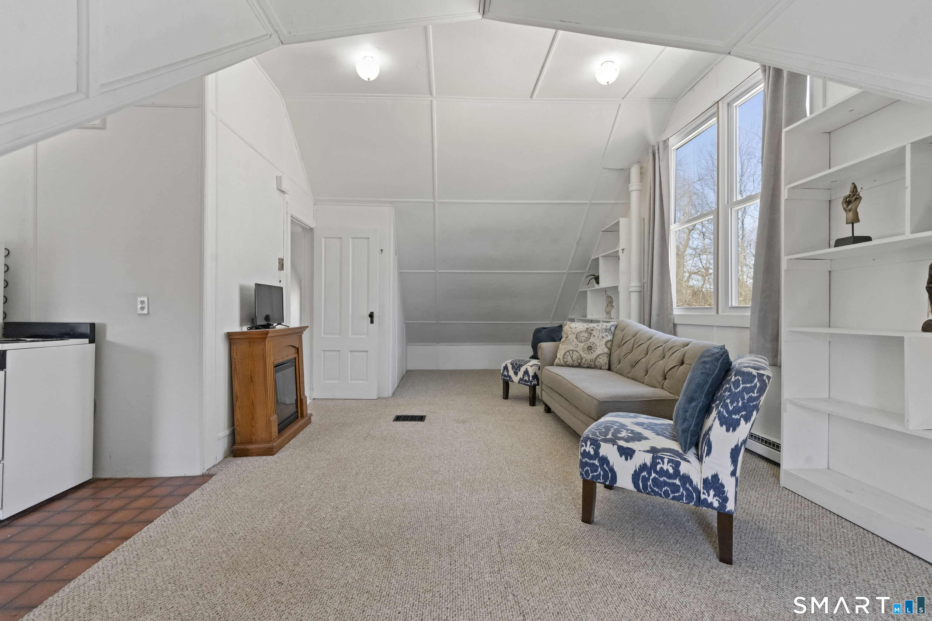 83 Kenyon Street Hartford CT 06105