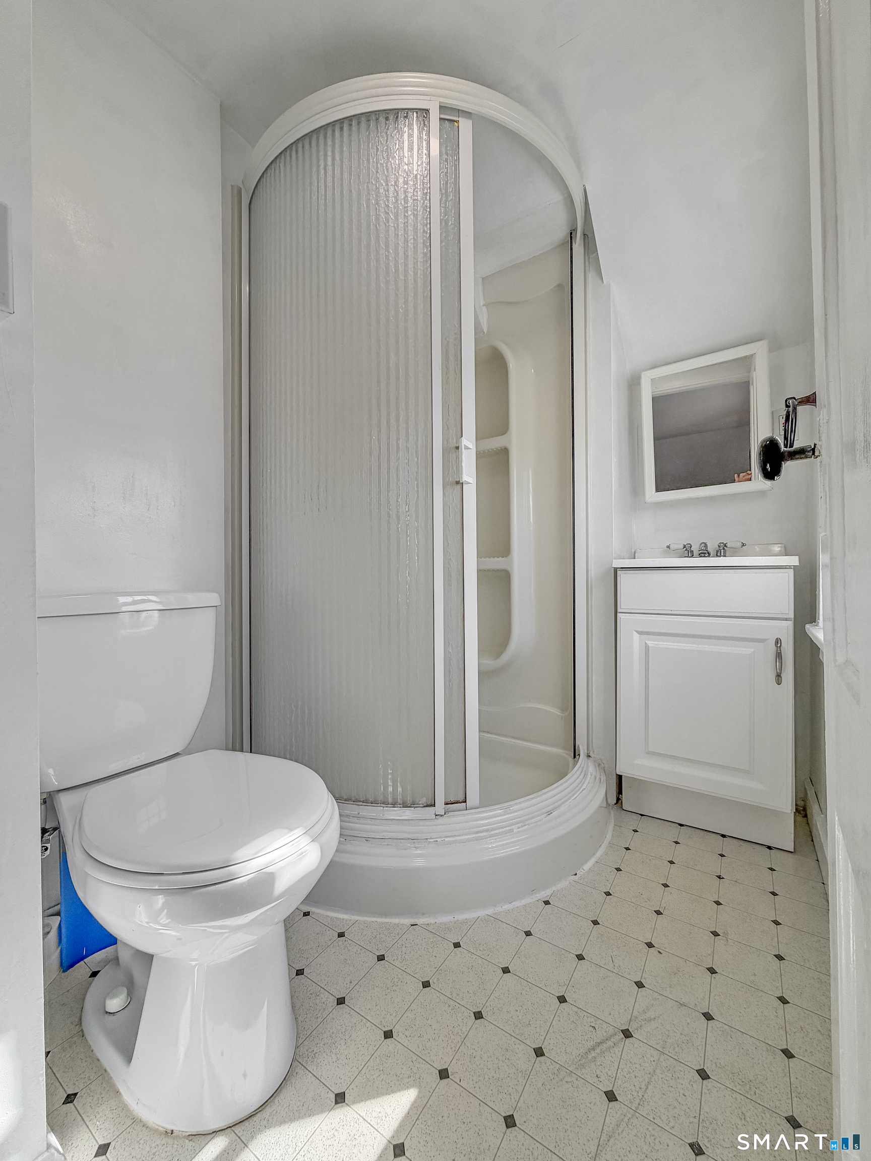 83 Kenyon Street Hartford CT 06105