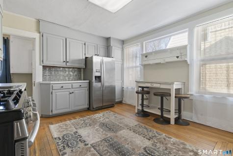 83 Kenyon Street Hartford CT 06105