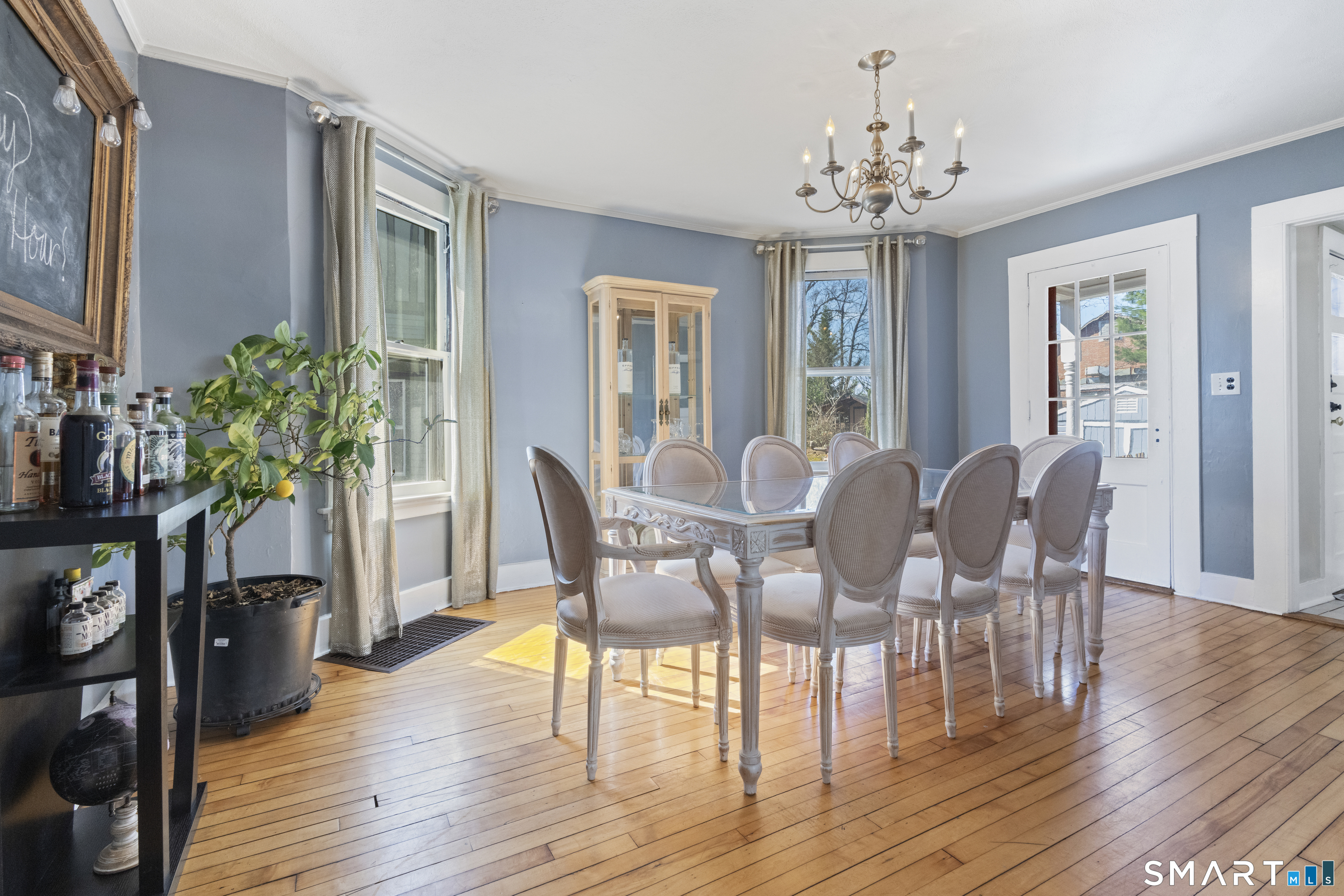 83 Kenyon Street Hartford CT 06105