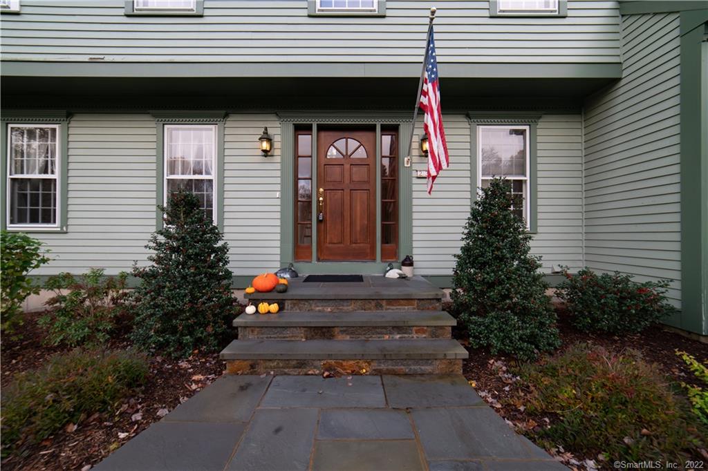 232 Stonegate Drive Southbury CT 06488
