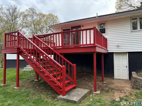 13 Robin Drive East Haven CT 06513