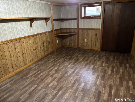 13 Robin Drive East Haven CT 06513