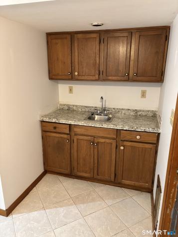 13 Robin Drive East Haven CT 06513