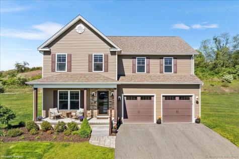 17 Sea View Terrace Waterford CT 06385