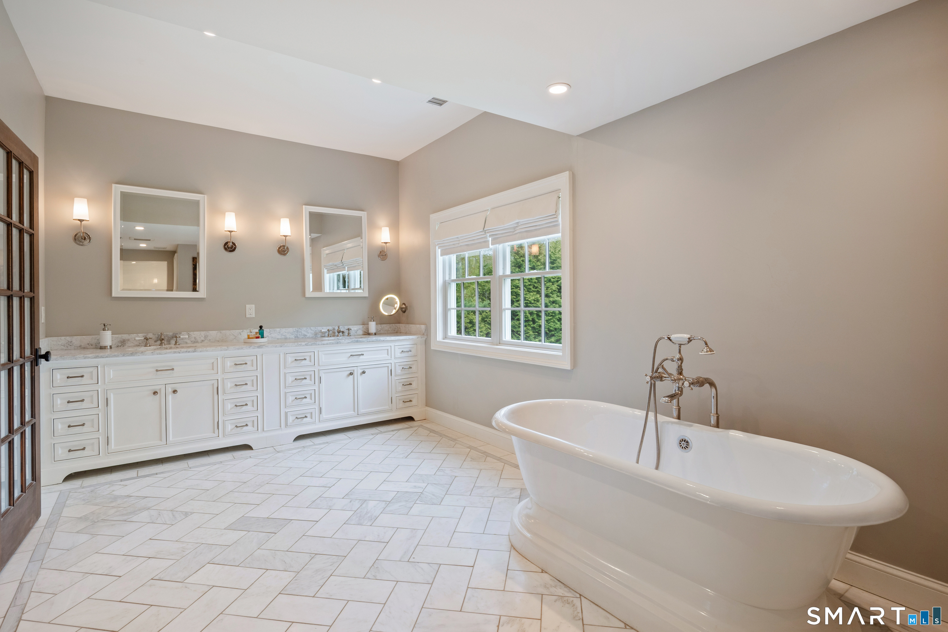 28 Bulkley North Avenue Westport CT 06880